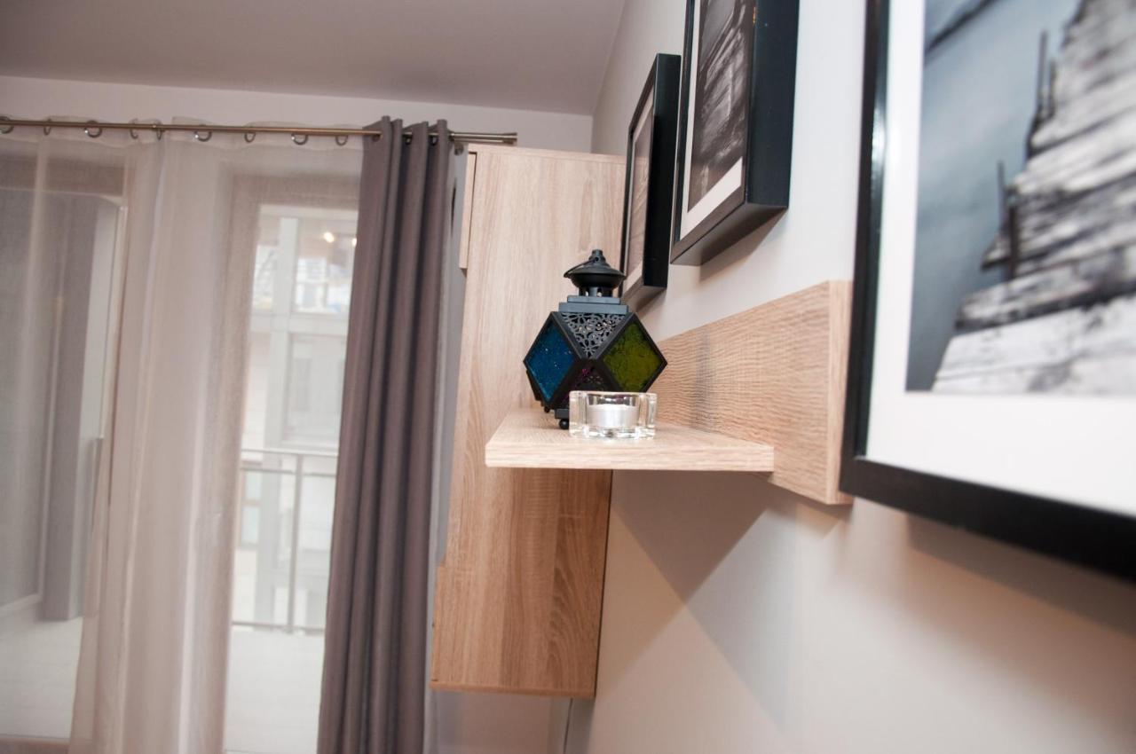 Apartament Obrzezna 3 Deluxe Warsawa Bagian luar foto
